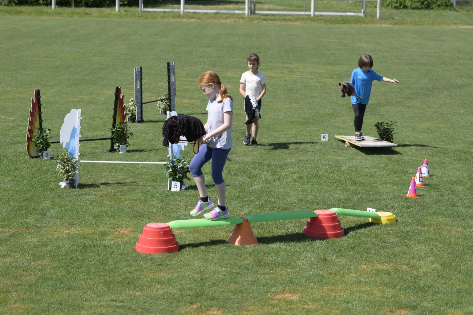 Mehr über den Artikel erfahren Ein neuer Treffpunkt für Hobby Horser: Der Marktplatz von Hobby Horsing Germany ist live