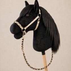 Handgemachtes Hobby Horse – schwarzes Pferd mit langer Mähne